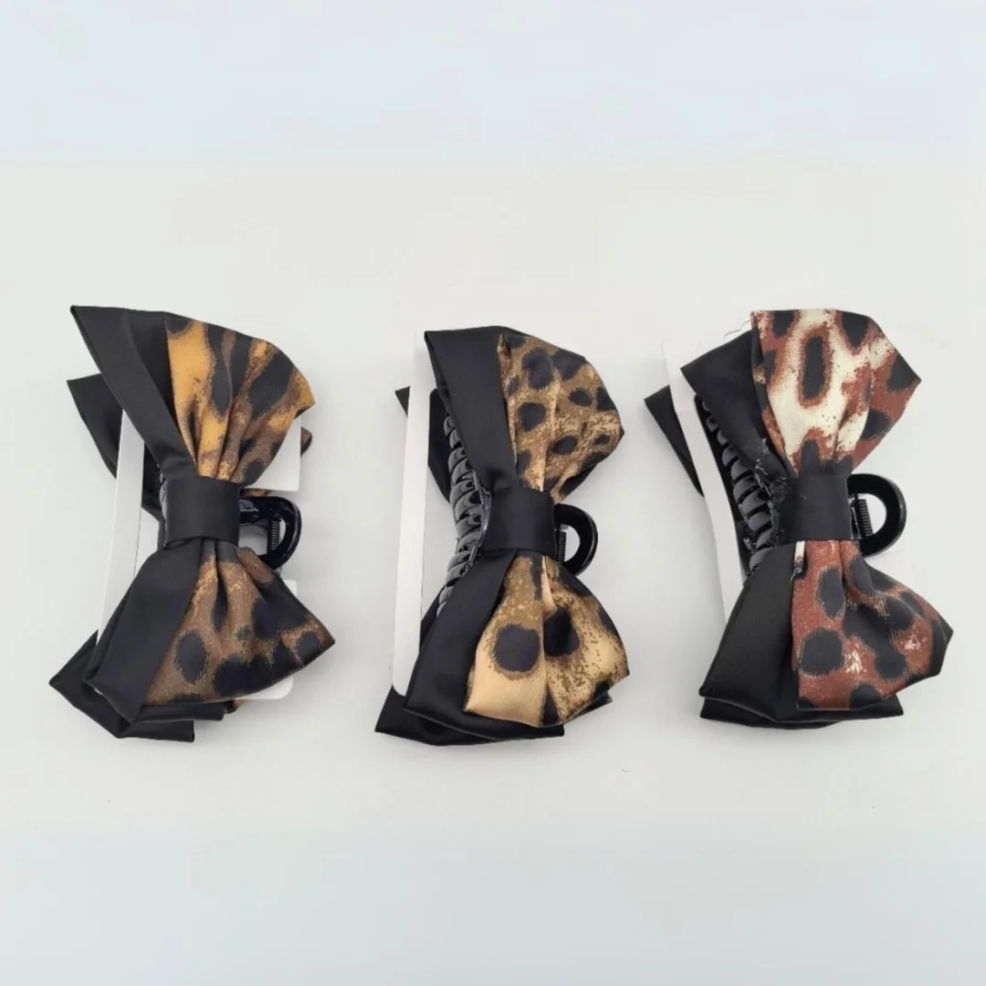 BROCHE CON MOÑO ANIMAL PRINT CITY GIRL B-3605-13*600