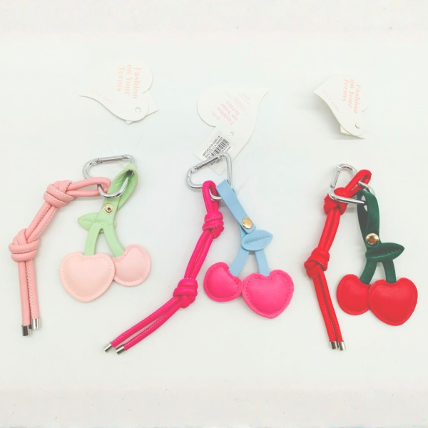 LLAVERO CEREZA CORAZÓN CITY GIRL D-5285-18*720