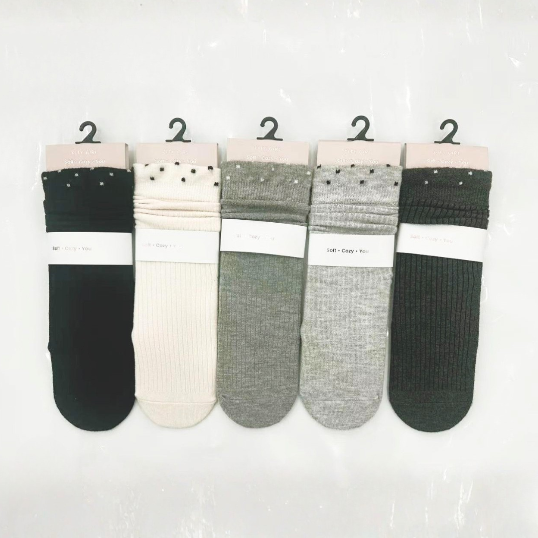 MEDIAS CON LUNARES EN EL PUÑO, PAQUETE X10 PARES CITY GIRL G-253208*500