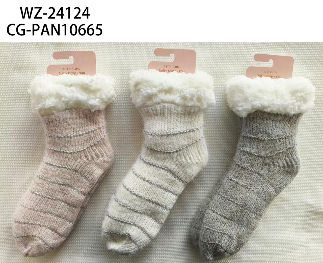 PANTUMEDIA A RAYAS DE CORDERITO, PAQUETE X12 PARES CITY GIRL WZ-24124*180