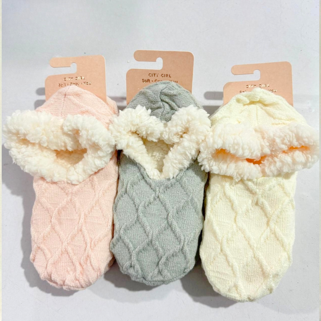 PANTUMEDIAS CORTAS DE CORDERITO, PAQUETE X12 PARES CITY GIRL WZ-25123*228