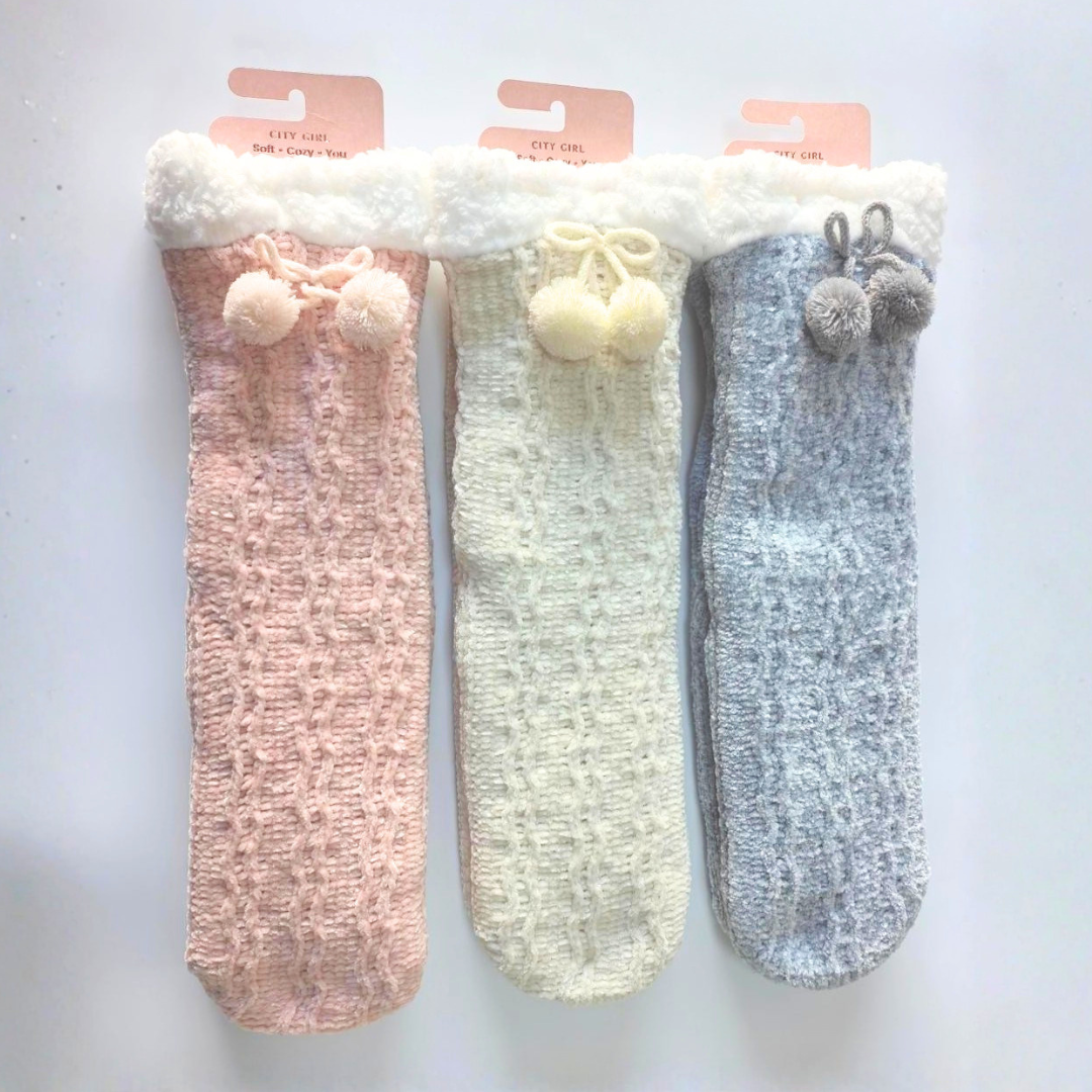 PANTUMEDIAS CON POMPONES DE CORDERITO, PAQUETE X12 PARES CITY GIRL WZ-25130*180