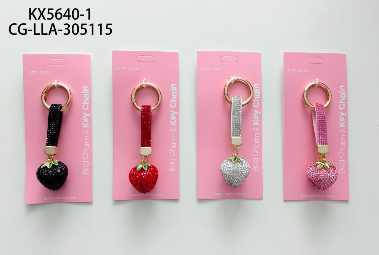 LLAVERO STRASS FRUTILLA, 4 COLORES CITY GIRL KX5640-1*600