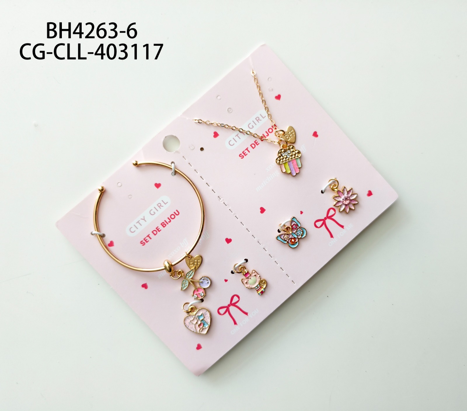 SET DE COLLAR Y PULSERA CITY GIRL BH4263-6*360