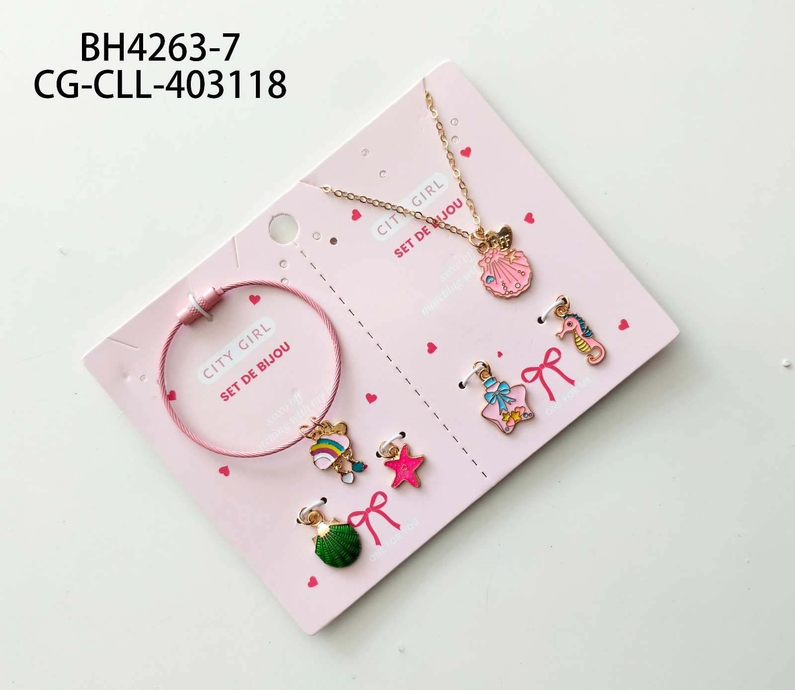 SET DE COLLAR Y PULSERA CITY GIRL BH4263-7*360