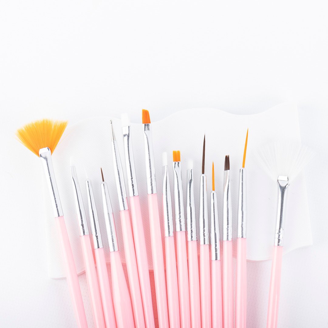SET DE PINCELES 15PCS MJB6015